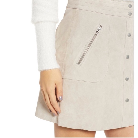 Blank NYC suede button front mini skirt - Picture 4 of 15